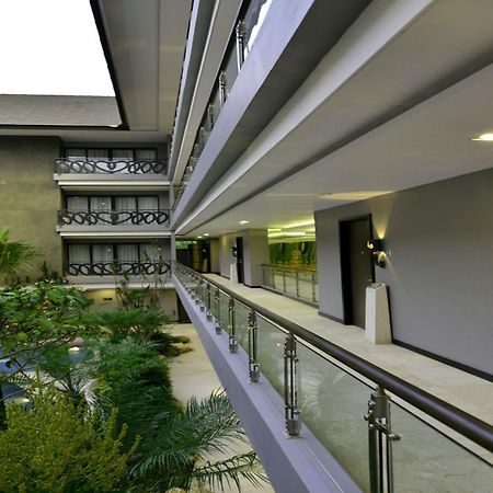 Amaroossa Suite Bali Nusa Dua  Zewnętrze zdjęcie